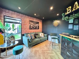 Photo 23- click for photo gallery